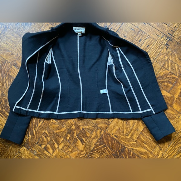 Banana Republic Black Wool Blazer - Size 0 - Picture 11 of 15